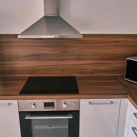 New Opposite To Presidential Palace *