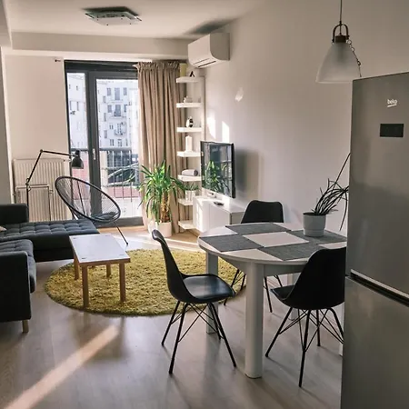 Apartment New Opposite To Presidential Palace