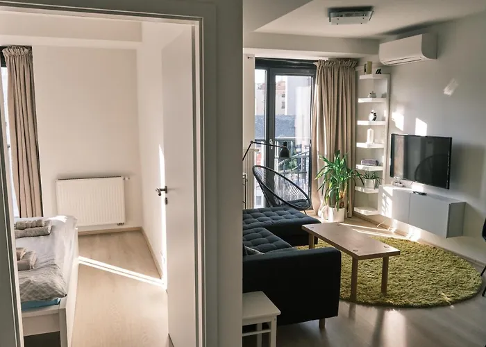 New Opposite To Presidential Palace *