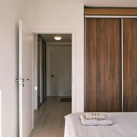 New Opposite To Presidential Palace *