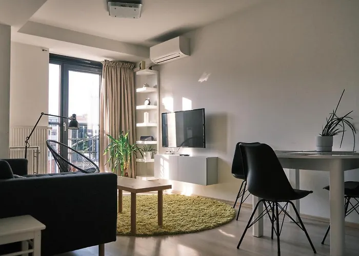 Appartement New Opposite To Presidential Palace